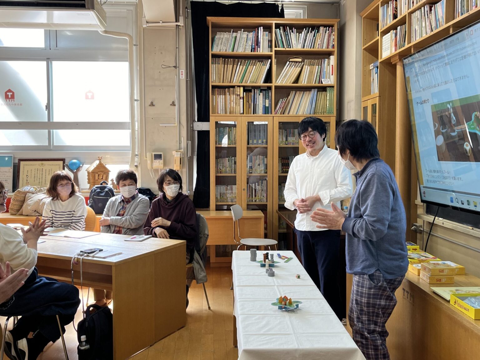 ７/11（土）「大人向け遊び講座おもちゃの時間」＆「親子で遊ぼう」開催！！